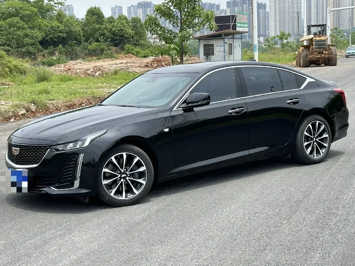 2022 Cadillac CT5 2.0T 237HP L4 10AT