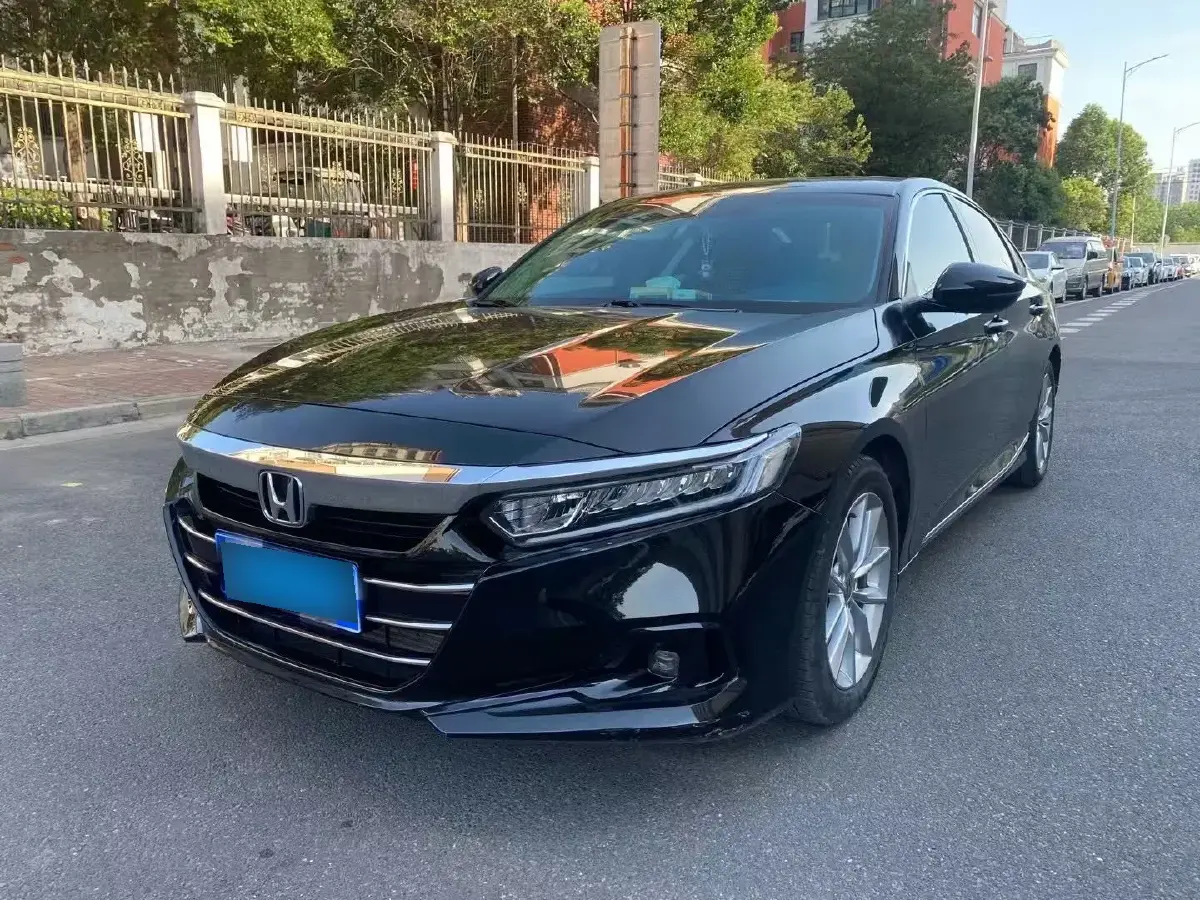 2022 Honda Accord 1.5T 194HP L4 CVT