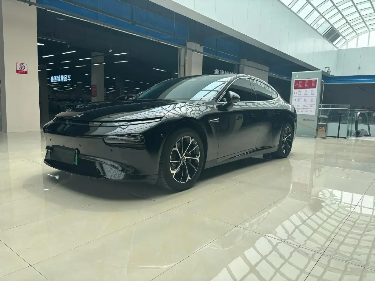 2023 Xpeng P7 BEV 70.8KWH