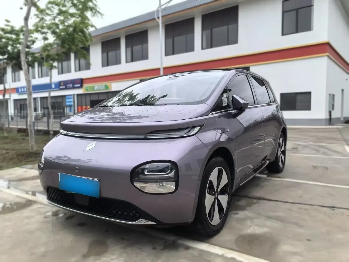 2023 BaoJun Cloud BEV 50.6KWH