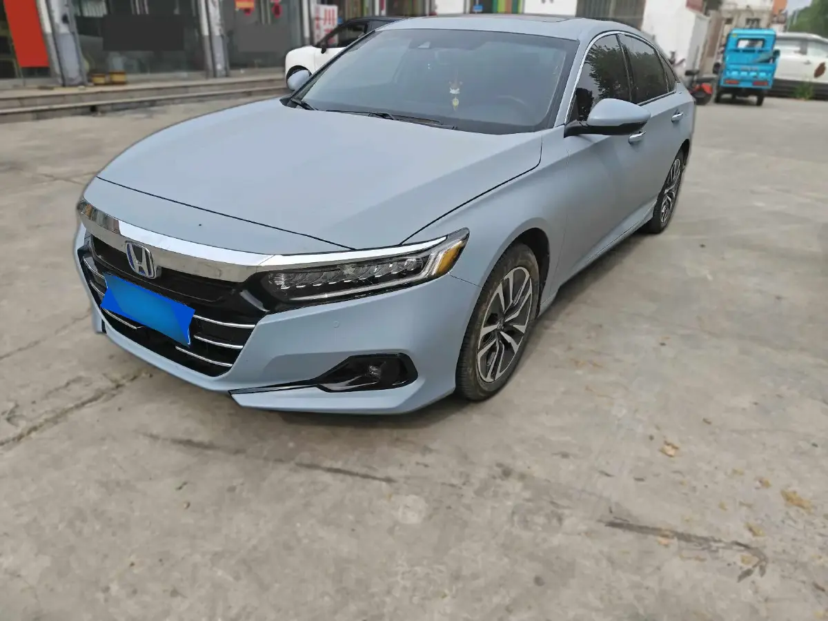 2022 Honda Accord 2.0L 146HP L4 E-CVT Hybrid