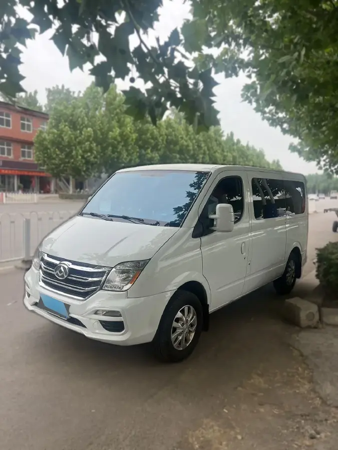 2021 MAXUS XinTu V80 2.0T 139HP L4 6AMT