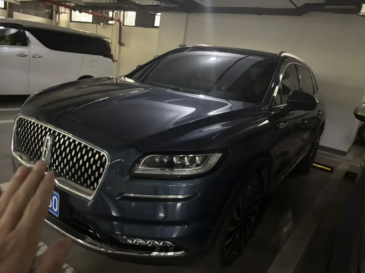 2022 Lincoln Nautilus 2.7T 322HP V6 8AT