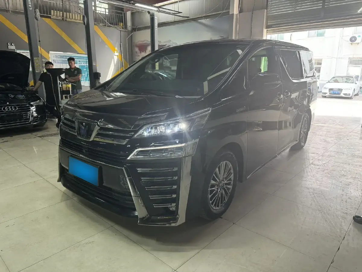 2021 Toyota Vellfire 2.5L 117HP L4 E-CVT Hybrid