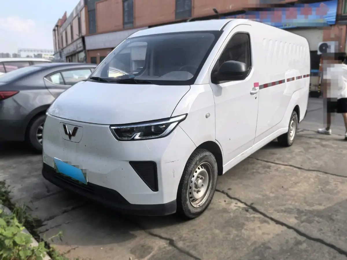 2024 WuLing YangGuang BEV 41.9KWH