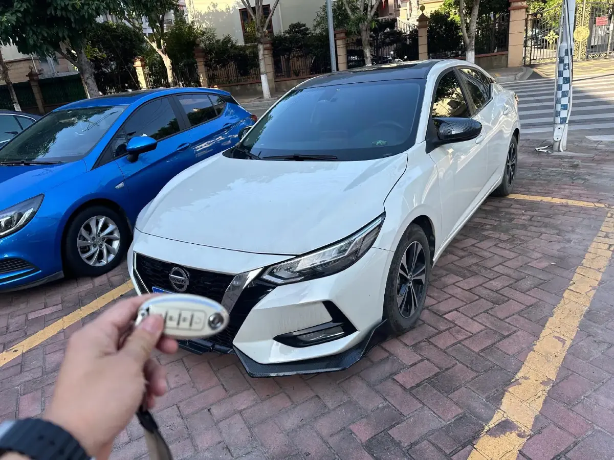 2022 Nissan Sylphy 1.6L 135HP L4 CVT