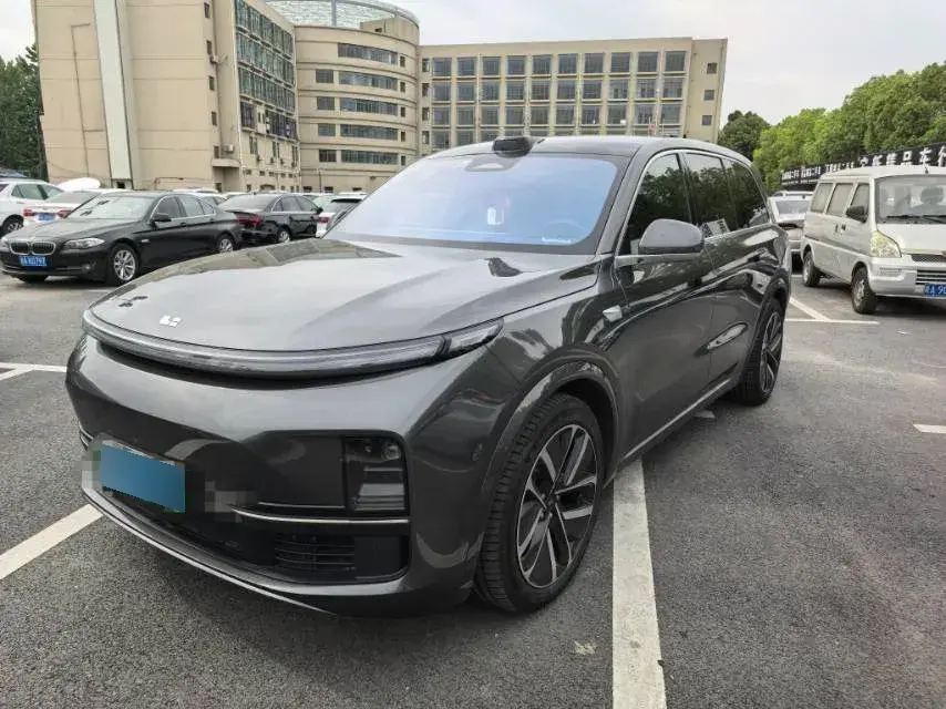 2022 Li L9 Range Extended 154HP REEV 42.6KWH