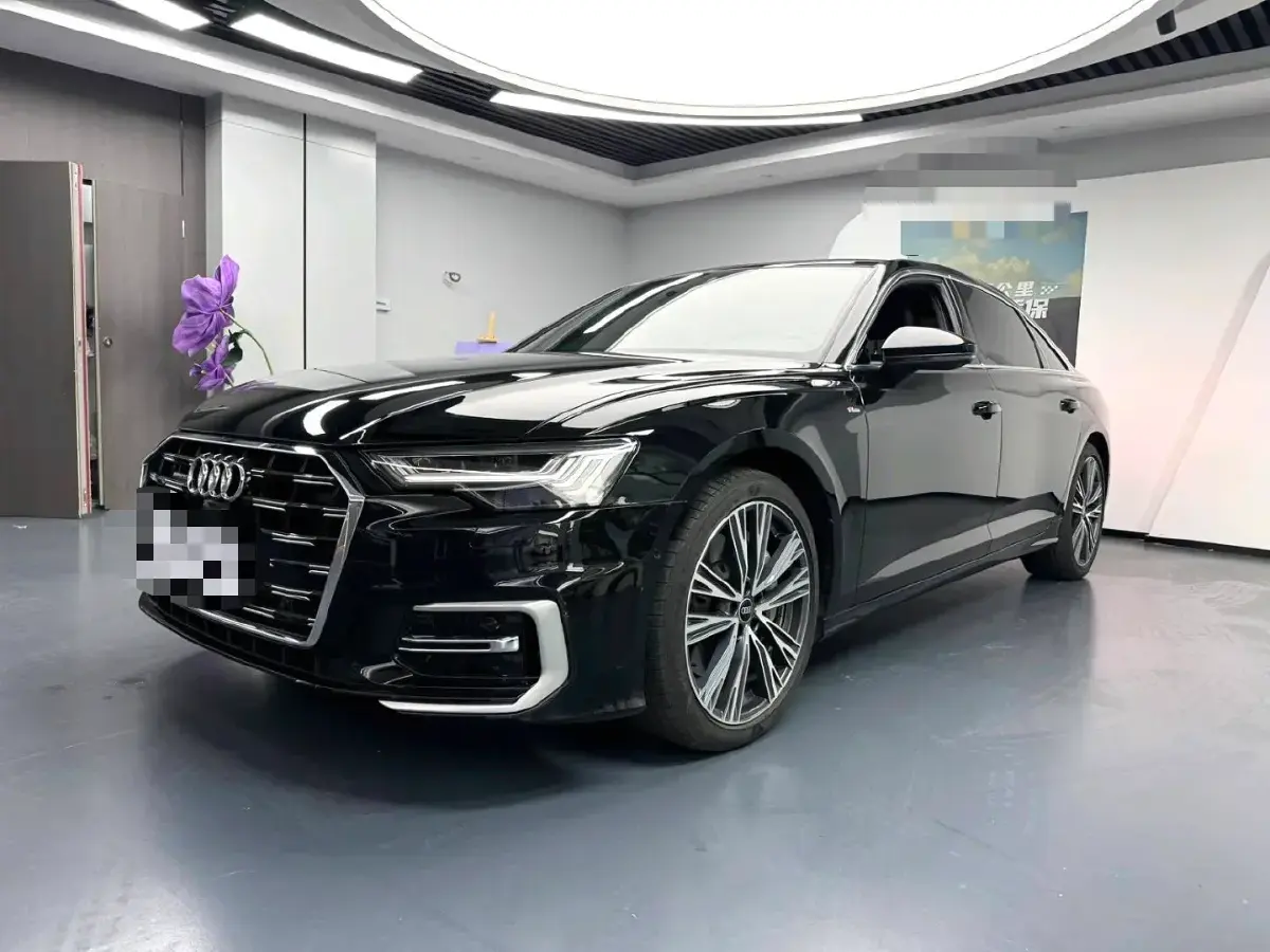 2023 Audi A6L 3.0T 340HP V6 7DCT