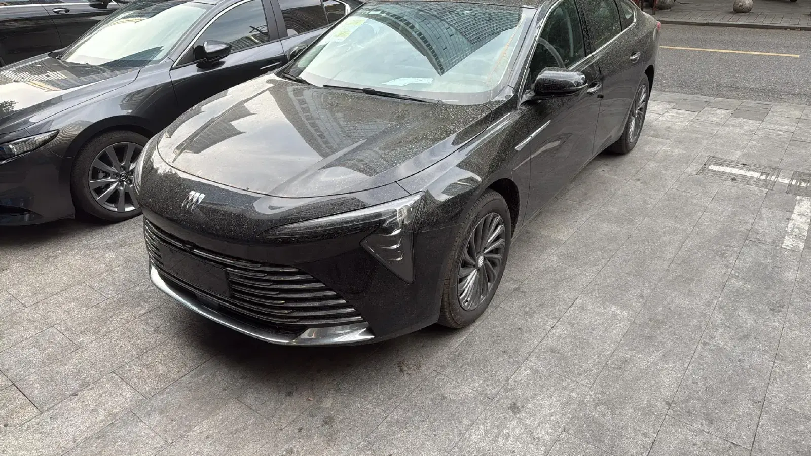 2025 Buick Larcosse 2.0T 237HP L4 9AT