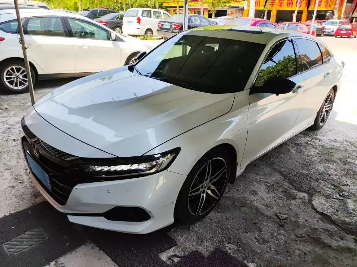 2022 Honda Accord 1.5T 194HP L4 CVT