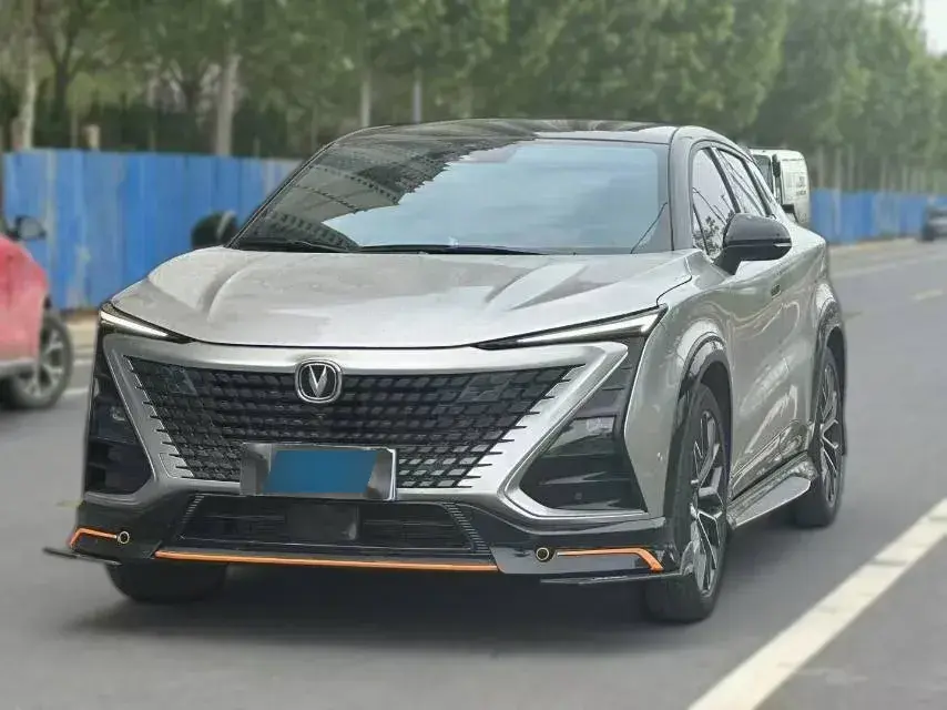 2023 ChangAn UNI-T 1.5T 188HP L4 7DCT