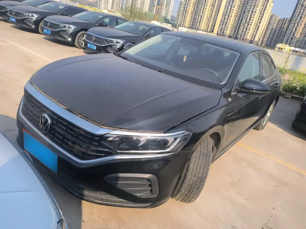 2022 Volkswagen Passat 1.4T 150HP L4 7DCT