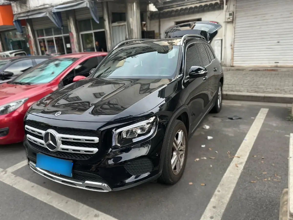 2023 Mercedes-Benz GLB Class 2.0T 190HP L4 8DCT