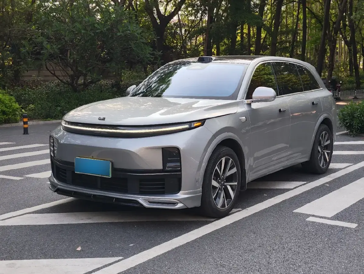2023 Li L7 Range Extended 154HP REEV 40.9KWH