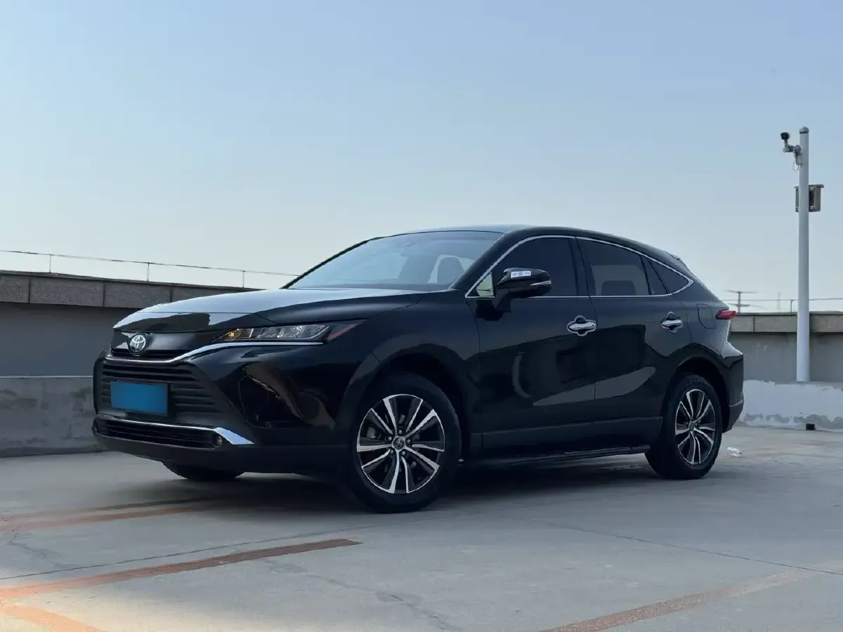 2022 Toyota Harrier 2.0L 171HP L4 CVT