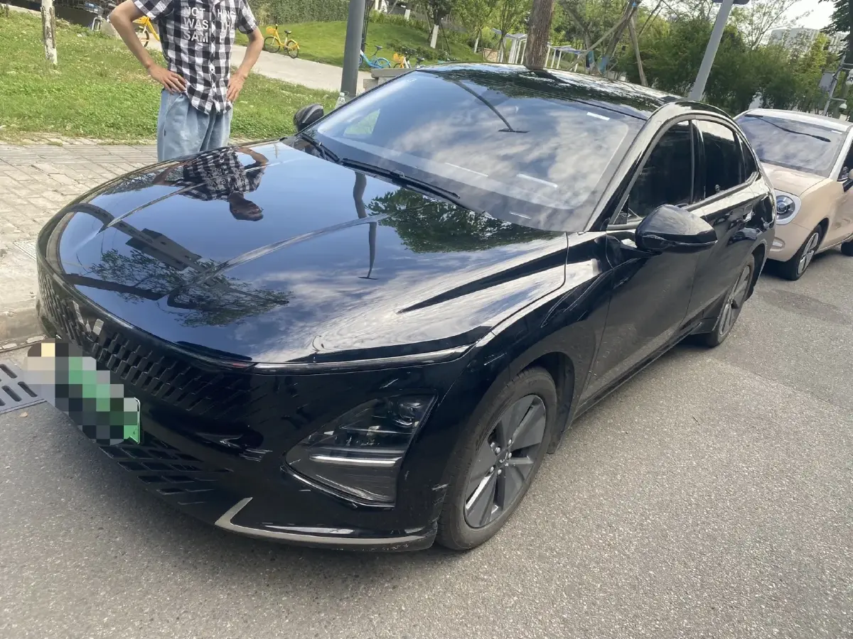 2024 WuLing XingGuang 1.5L 106HP L4 E-CVT PHEV 9.5KWH