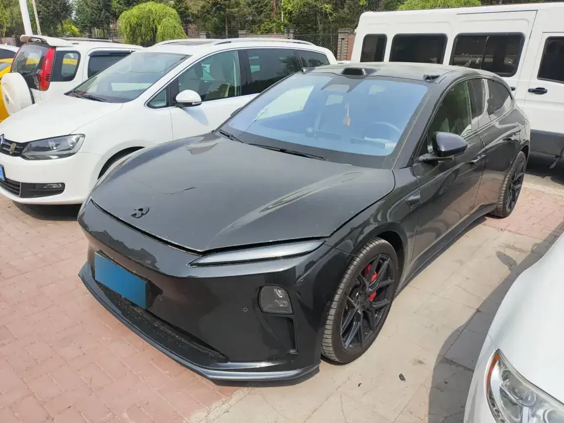 2023 NIO ET5T BEV 75KWH