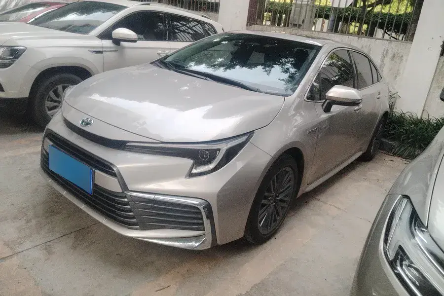 2023 Toyota Paptor 2.0L 152HP L4 E-CVT Hybrid