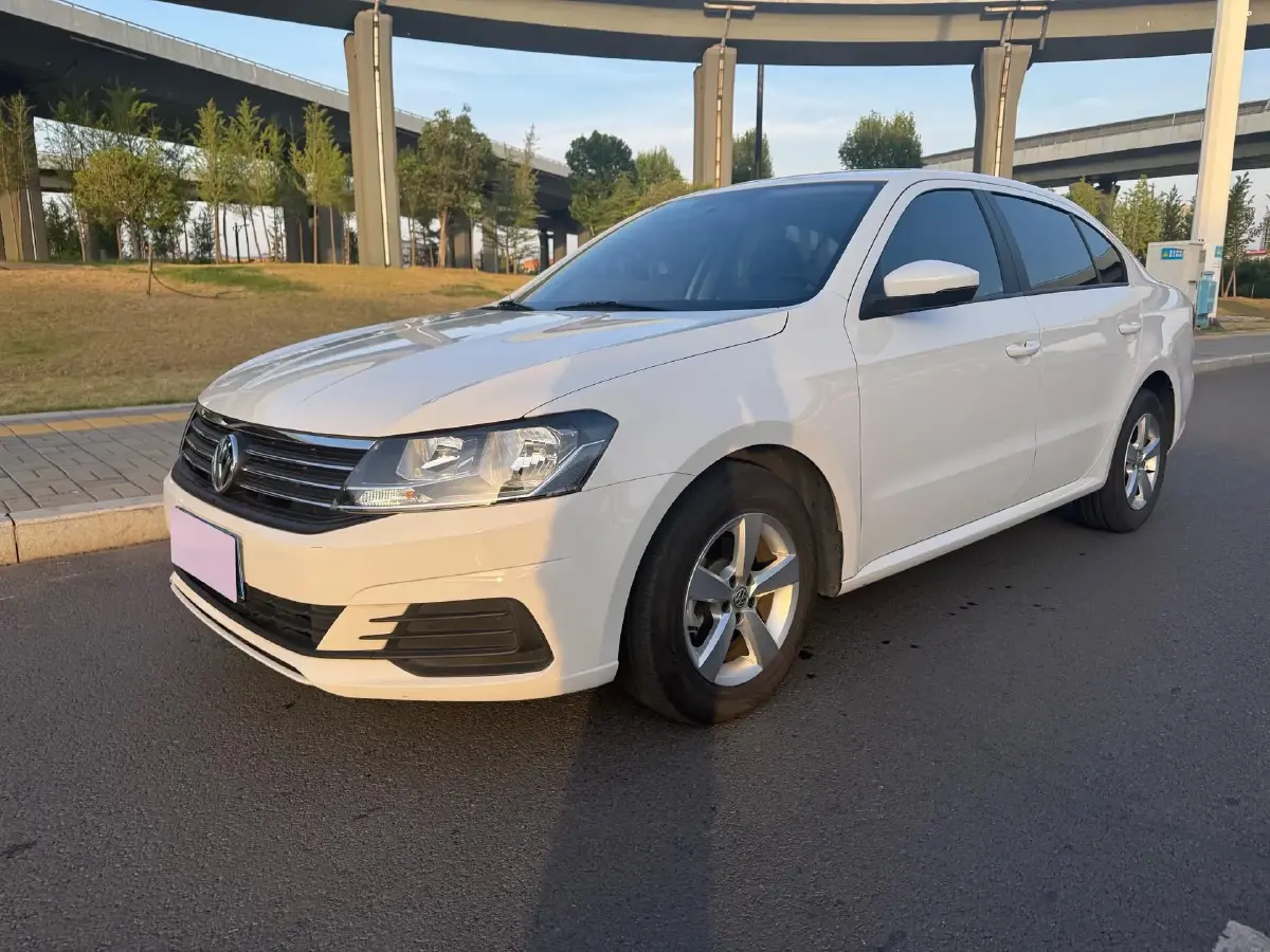 2019 Volkswagen Lavida 1.5L 112HP L4 5MT