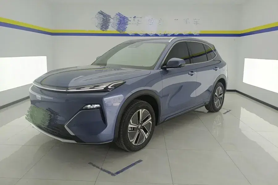 2025 Geely Galaxy Starship 7 EM-i 1.5L 112HP L4 1DHT PHEV 19.09KWH