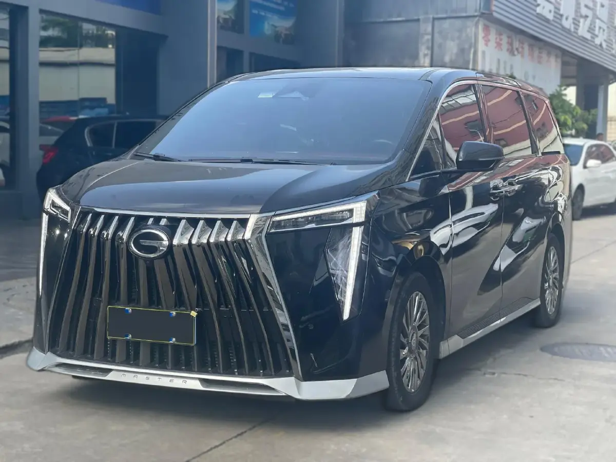 2023 GAC Trumpchi M8 2.0T 252HP L4 8AT