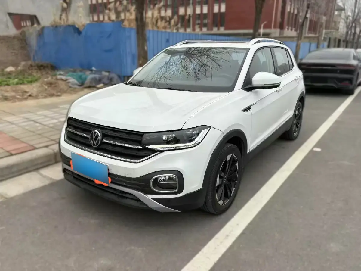 2021 Volkswagen Tacqua 1.4T 150HP L4 7DCT