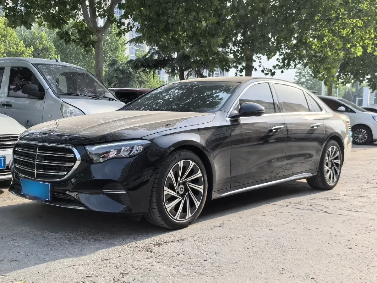 2025 Mercedes-Benz E Class 2.0T 258HP L4 9AT