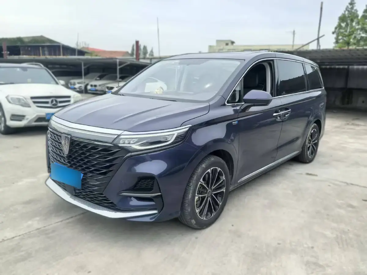 2022 Roewe iMAX8 2.0T 234HP L4 8AT