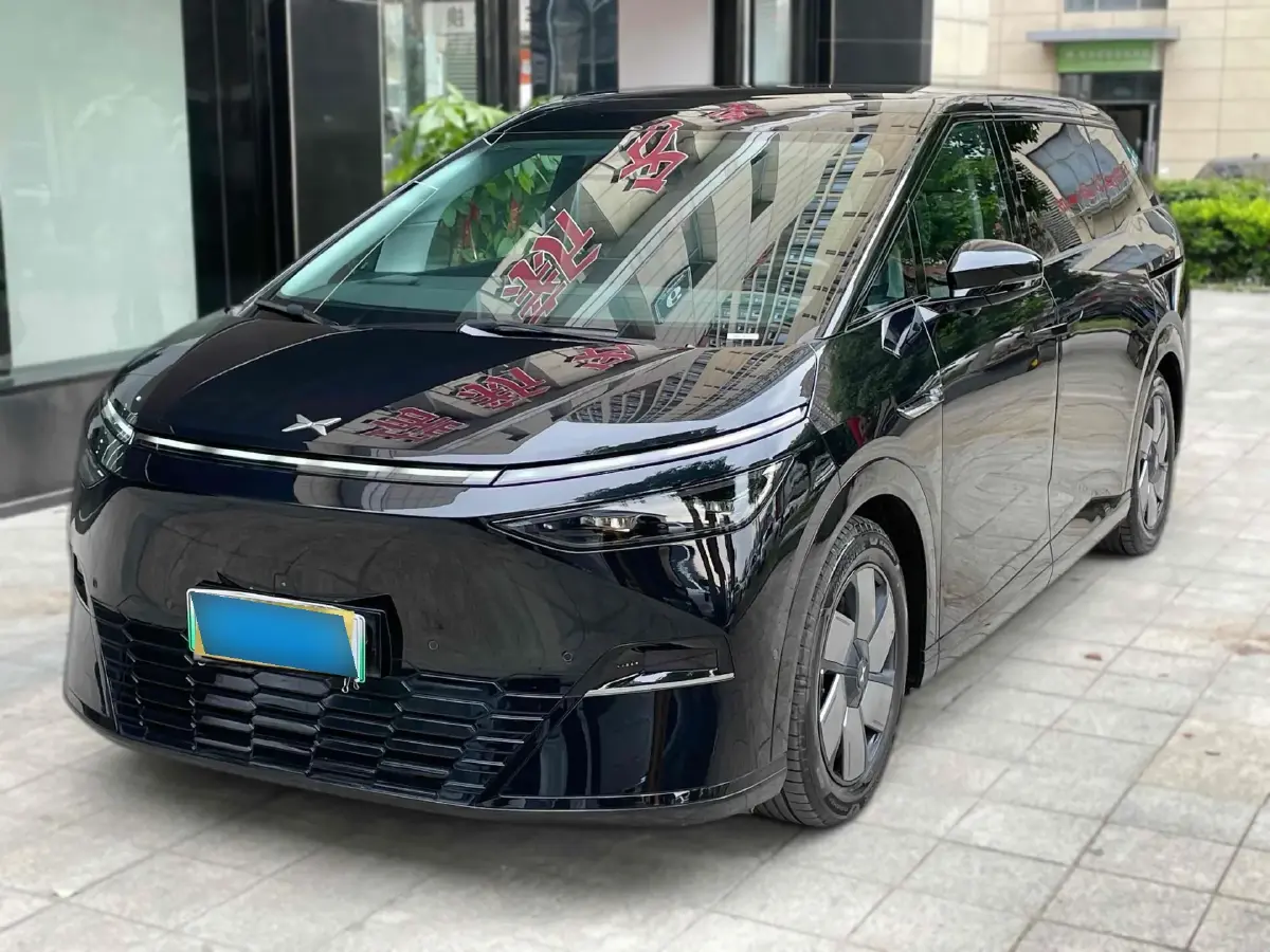 2024 Xpeng X9 BEV 101.5KWH
