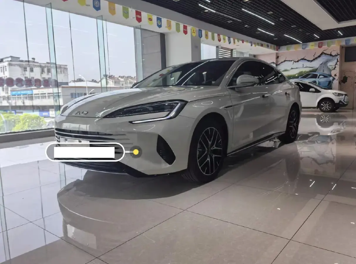 2025 BYD Seal07 DM-i 1.5L 101HP L4 E-CVT PHEV 17.6KWH