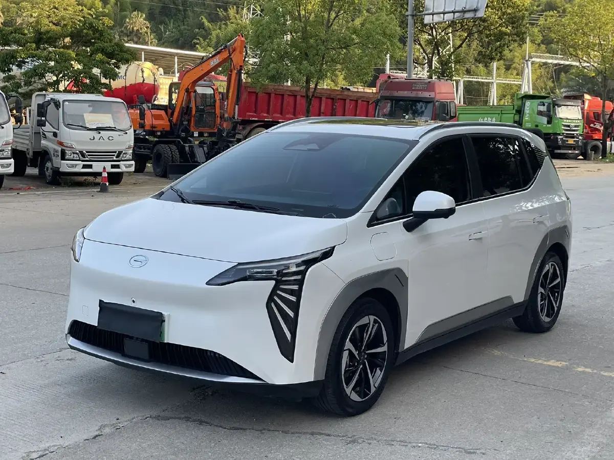2023 Aion Y BEV 61.7KWH
