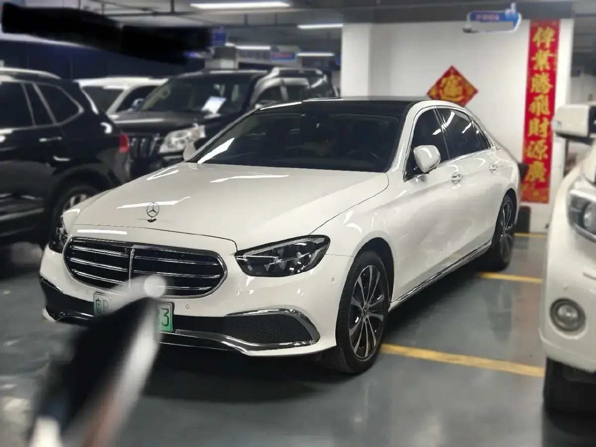 2022 Mercedes-Benz E Class 2.0T 211HP L4 9AT PHEV 25.4KWH