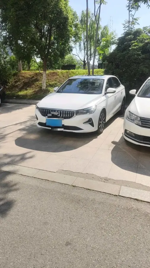 2023 Geely Emgrand 1.5L 127HP L4 CVT