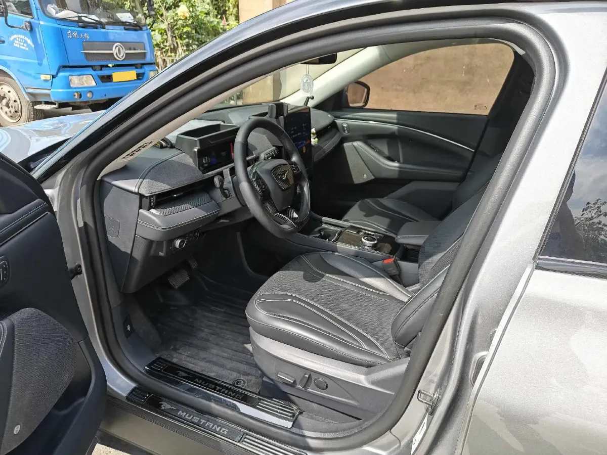 2021 Ford Mustang Mach-E BEV 80.3KWH,autocango,china used car exporter,china ev exporter,chinese used car exporter,chinese used ev exporter