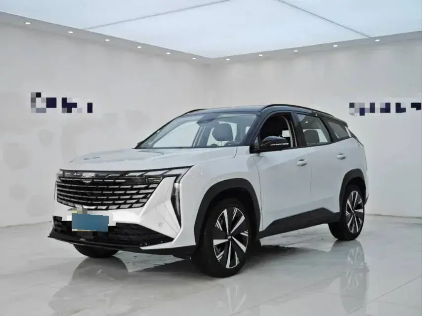2024 Geely StarRay 1.5T 181HP L4 7DCT