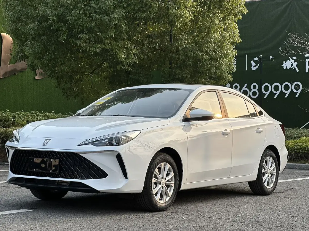 2025 MG 5 1.5L 129HP L4 CVT