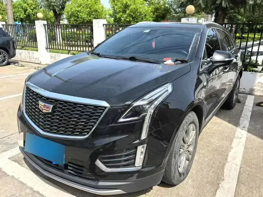 2022 Cadillac XT5 2.0T 237HP L4 9AT