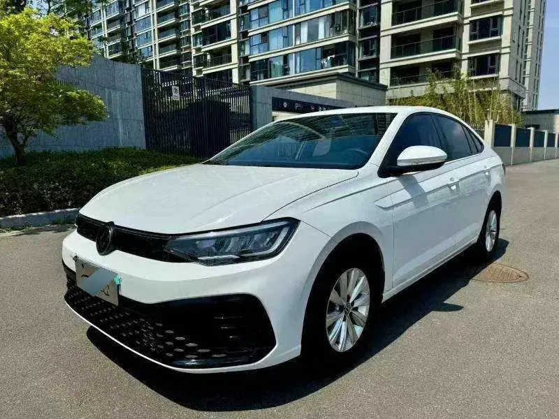 2023 Volkswagen Lavida 1.5L 110HP L4 5MT