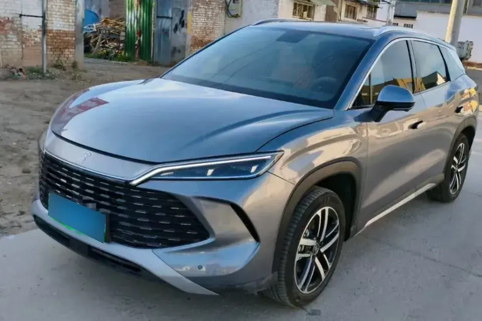 2024 BYD SongL DM-i 1.5L 101HP L4 E-CVT PHEV 18.3KWH