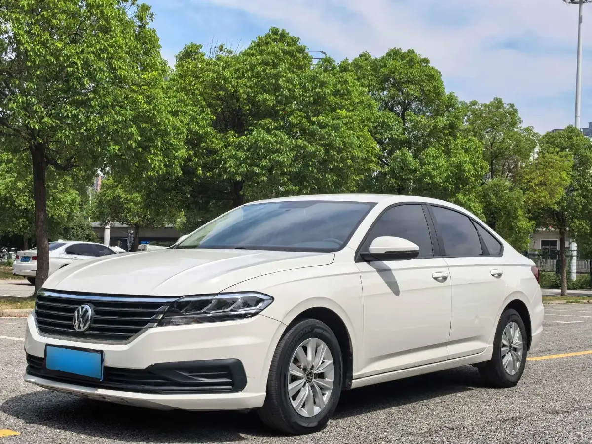 2022 Volkswagen Lavida 1.5L 113HP L4 6AT