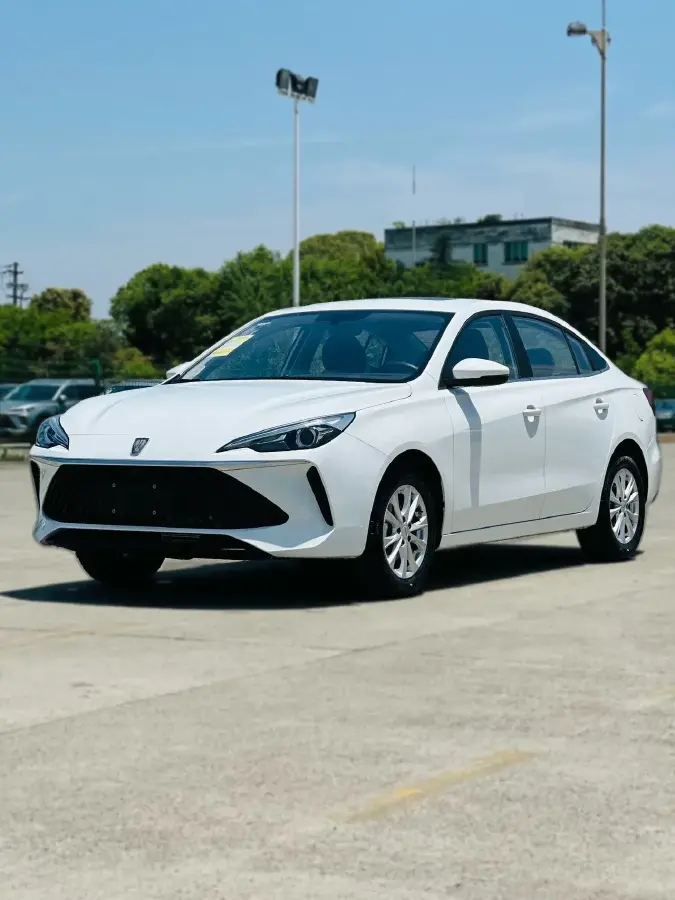 2023 Roewe i5 1.5L 129HP L4 CVT