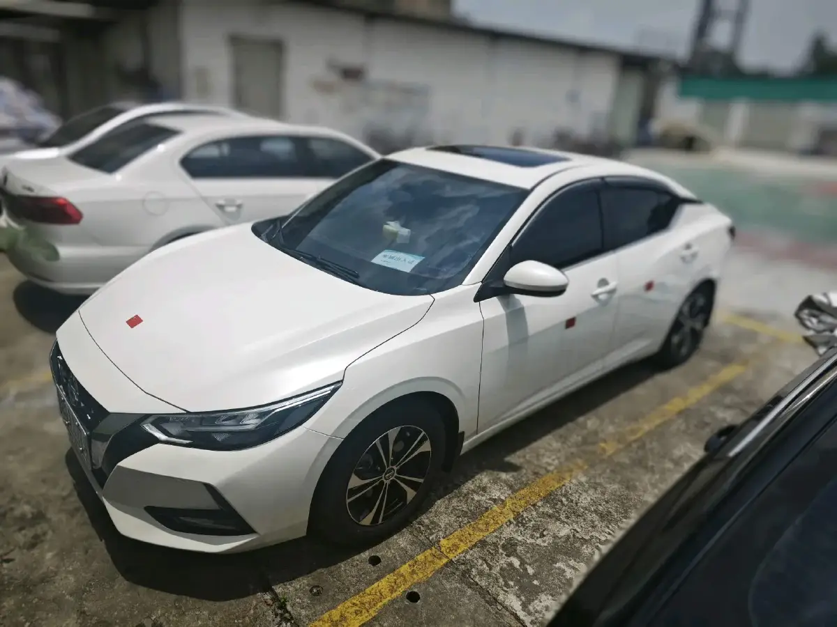 2022 Nissan Sylphy 1.6L 135HP L4 CVT