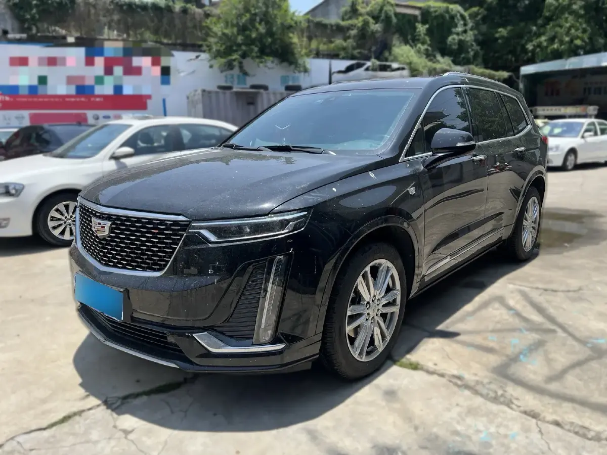 2022 Cadillac XT6 2.0T 237HP L4 9AT