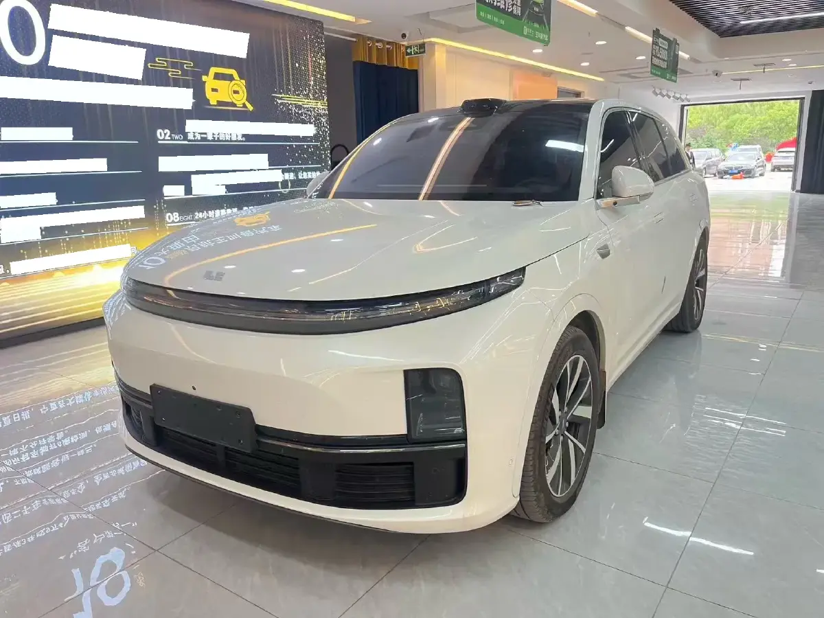 2023 Li L7 Range Extended 154HP REEV 40.9KWH