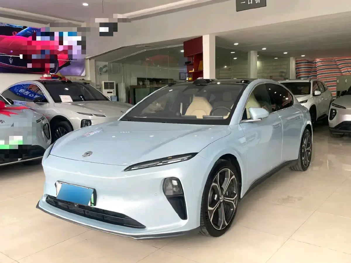2024 NIO ET5 BEV 75KWH