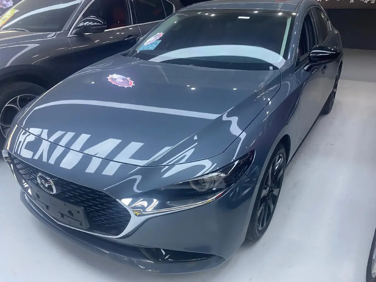 2022 Mazda 3 Axela 2.0L 158HP L4 6AT