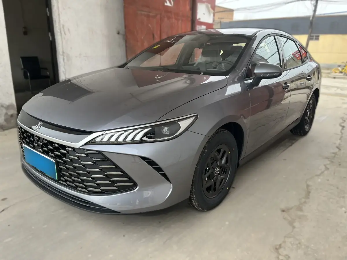 2025 BYD Qin Plus 1.5L 101HP L4 E-CVT PHEV 7.68KWH