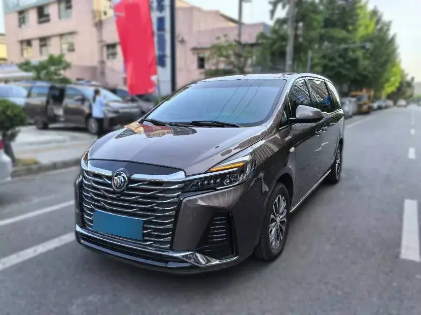 2023 Buick GL8 2.0T 237HP L4 9AT