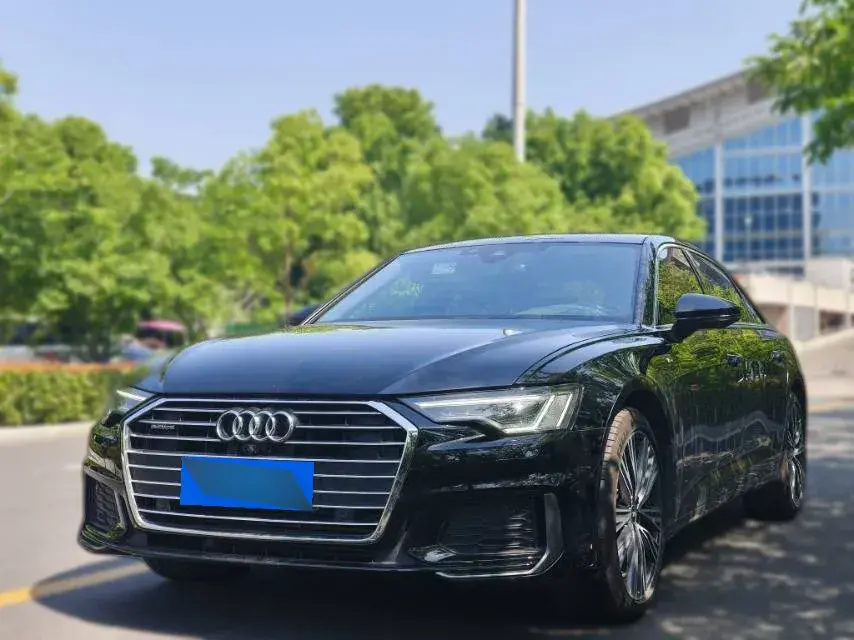 2022 Audi A6L 2.0T 224HP L4 7DCT