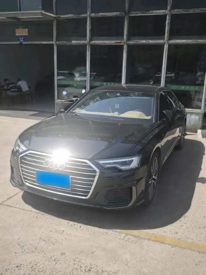 2022 Audi A6L 2.0T 224HP L4 7DCT